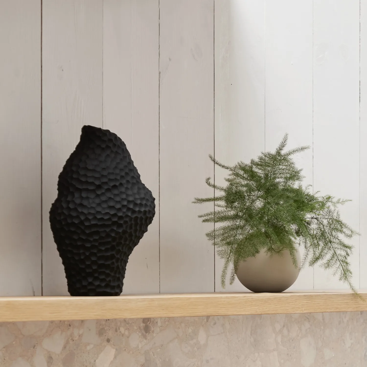 isla_black_small_1.webp Online Isla Black Small Vases