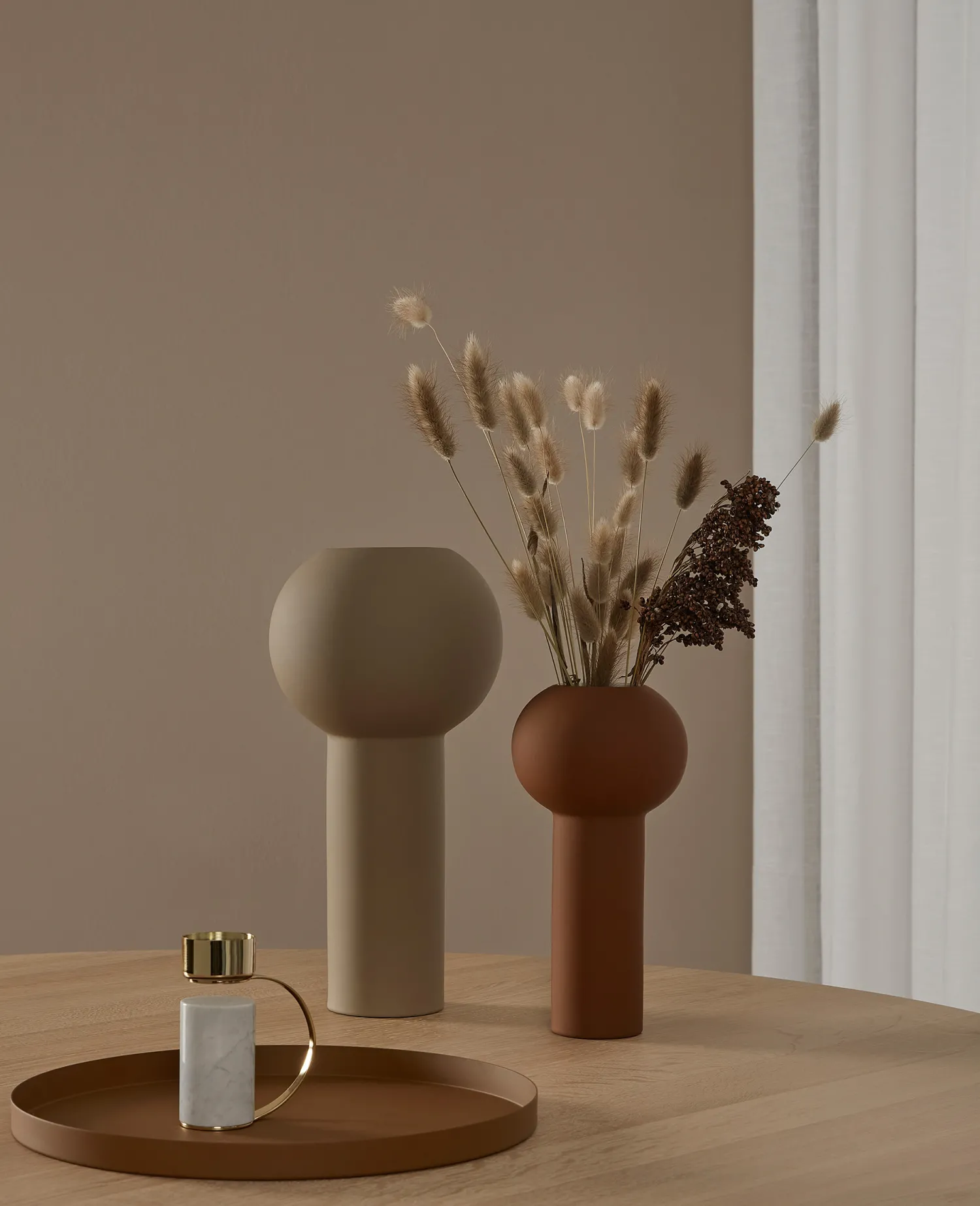 pillar_vase_coconut_4.webp Fashion Pillar Vase Coconut Vases